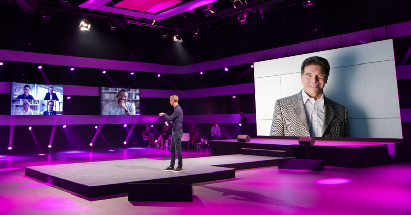 Robert Cialdini: Science and Practice of Persuasion 