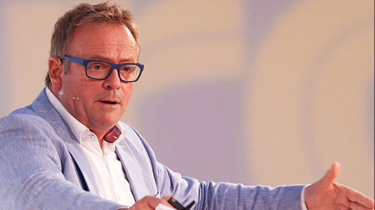 Jan van Setten is één van de meest energieke en gedreven docenten. Hij ...